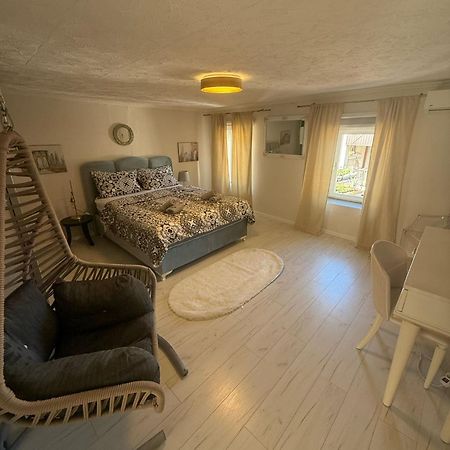 Apartment With Garden Hanja Mostar Luaran gambar